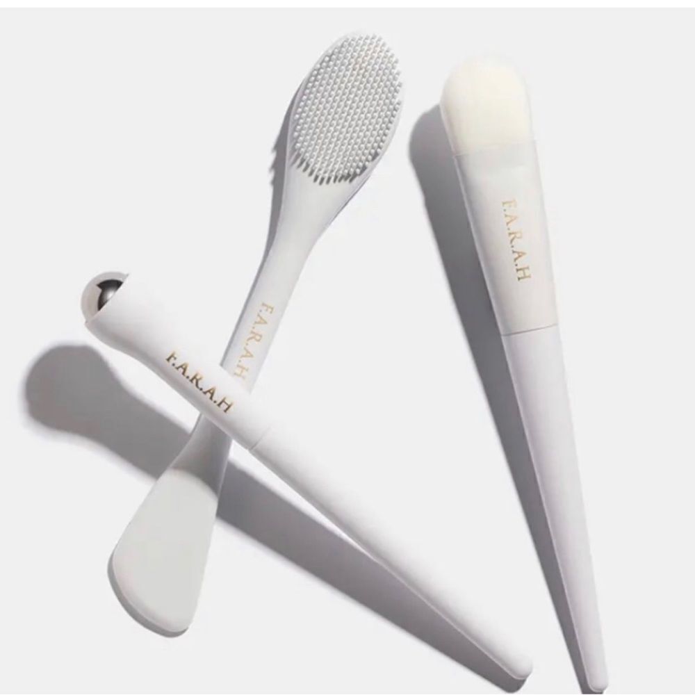 F.A.R.A.H. Skin Retreat Brush Set